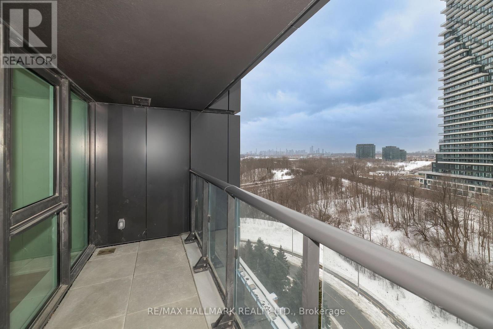 717 - 1 Quarrington Lane, Toronto, Ontario  M3C 0S4 - Photo 16 - C12787538