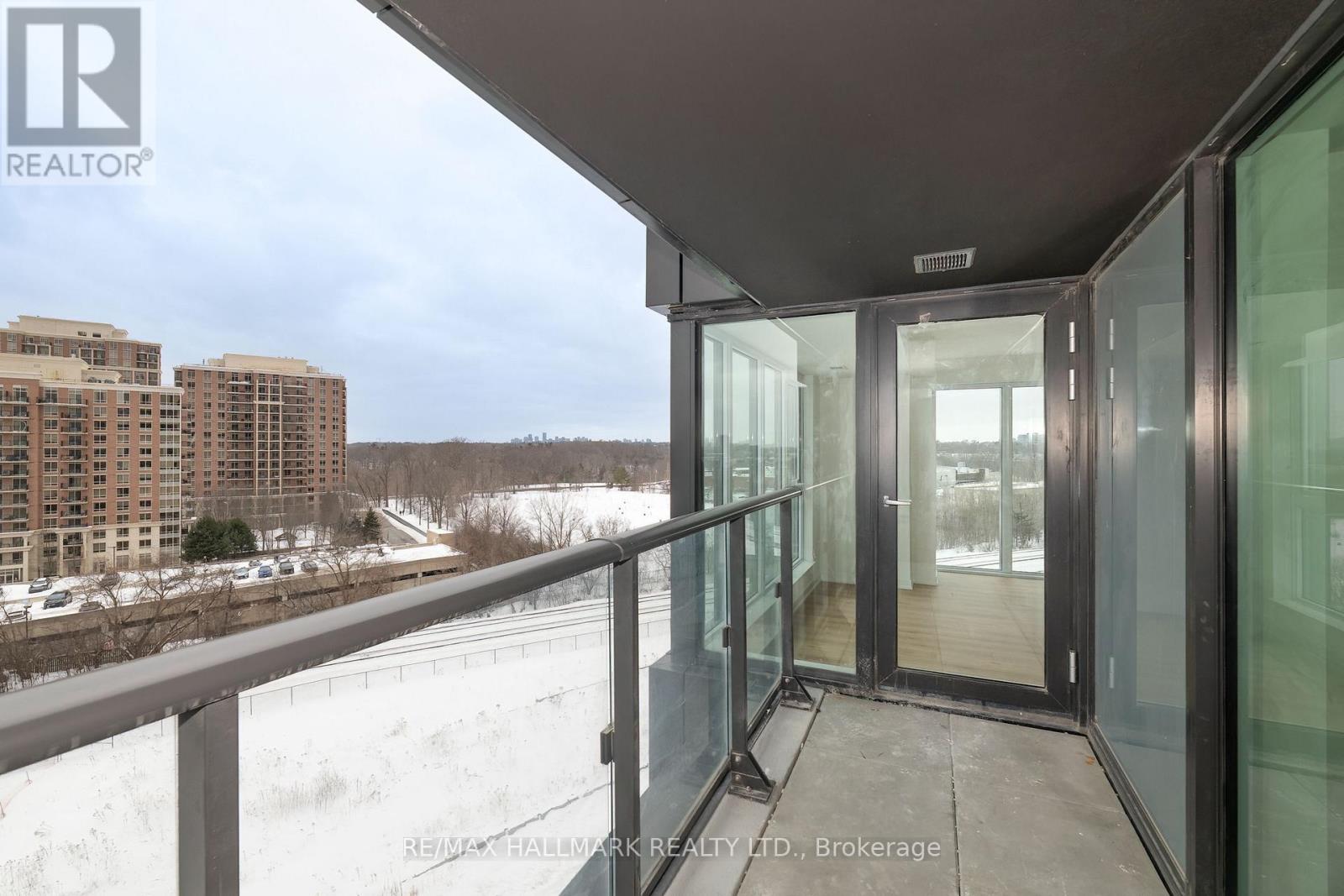 717 - 1 Quarrington Lane, Toronto, Ontario  M3C 0S4 - Photo 15 - C12787538