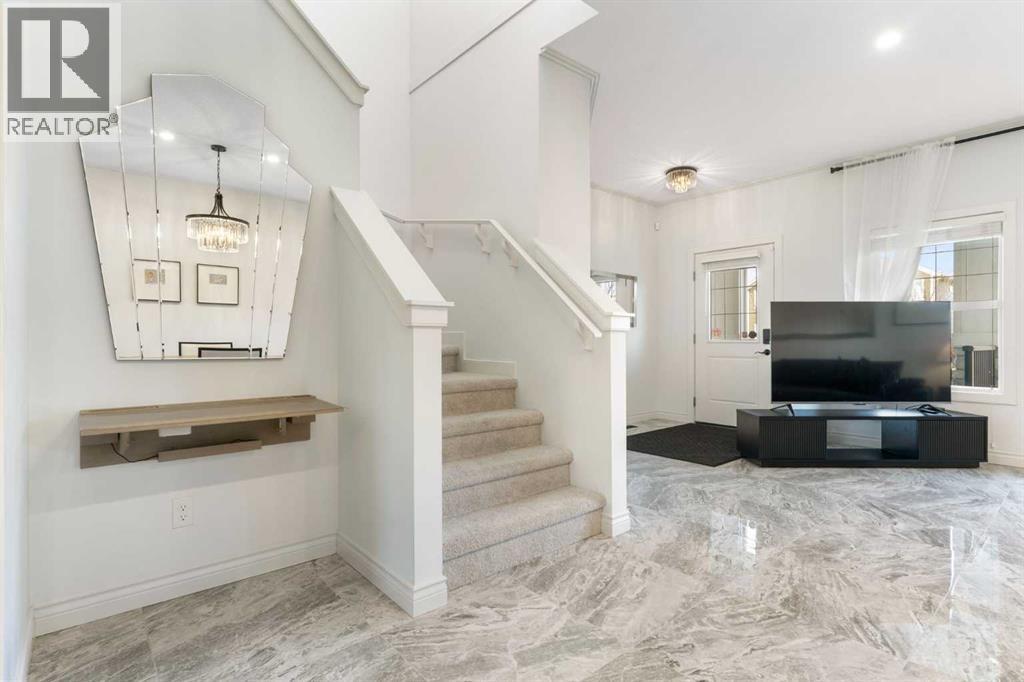 108 Heartland Boulevard, Cochrane, Alberta  T4C 2P8 - Photo 7 - A2280262