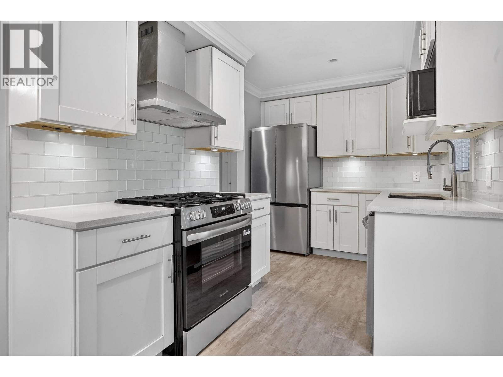 12106 214 Street, Maple Ridge, British Columbia  V2X 5E1 - Photo 10 - R3089559