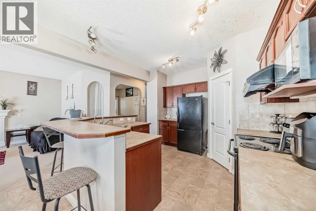 292 Taralake Terrace Ne, Calgary, Alberta  T3J 0A1 - Photo 5 - A2286007