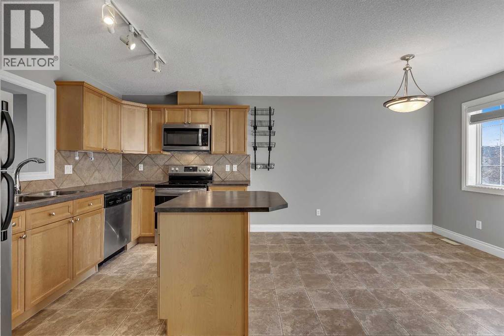 69 Cougar Ridge Mews Sw, Calgary, Alberta T3H 5P3 - Photo 13 - A2286177