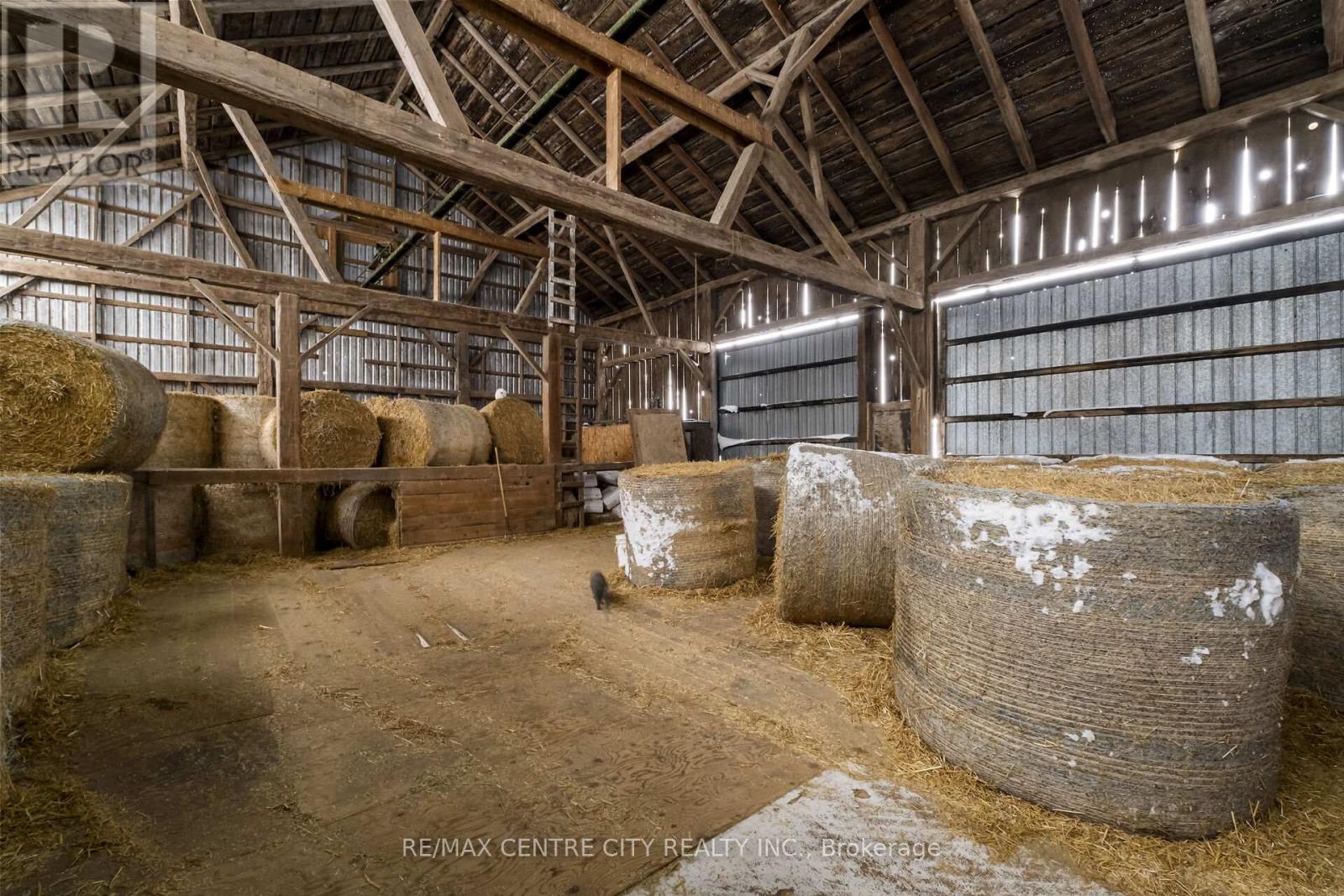 5205 13th Line, Minto, Ontario  N0G 1Z0 - Photo 25 - X12789516