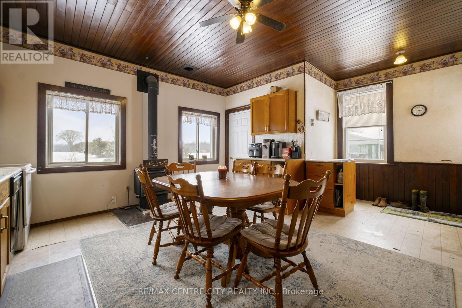 5205 13th Line, Minto, Ontario  N0G 1Z0 - Photo 32 - X12789516