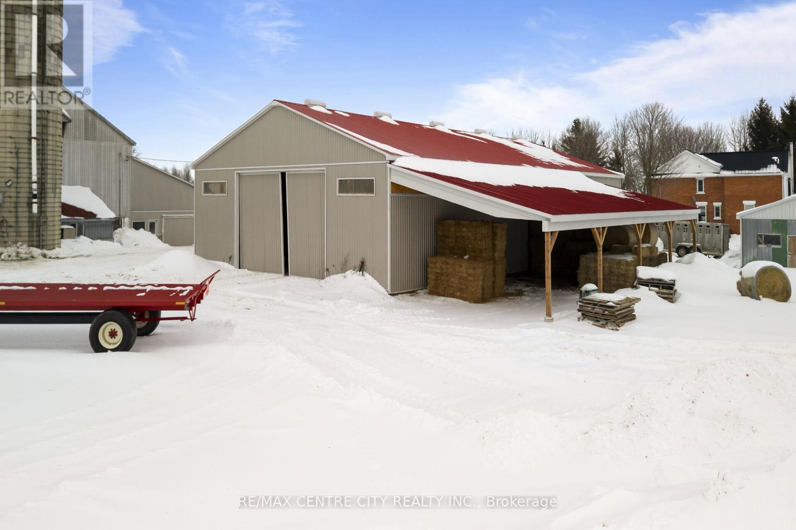 5205 13th Line, Minto, Ontario  N0G 1Z0 - Photo 4 - X12789516