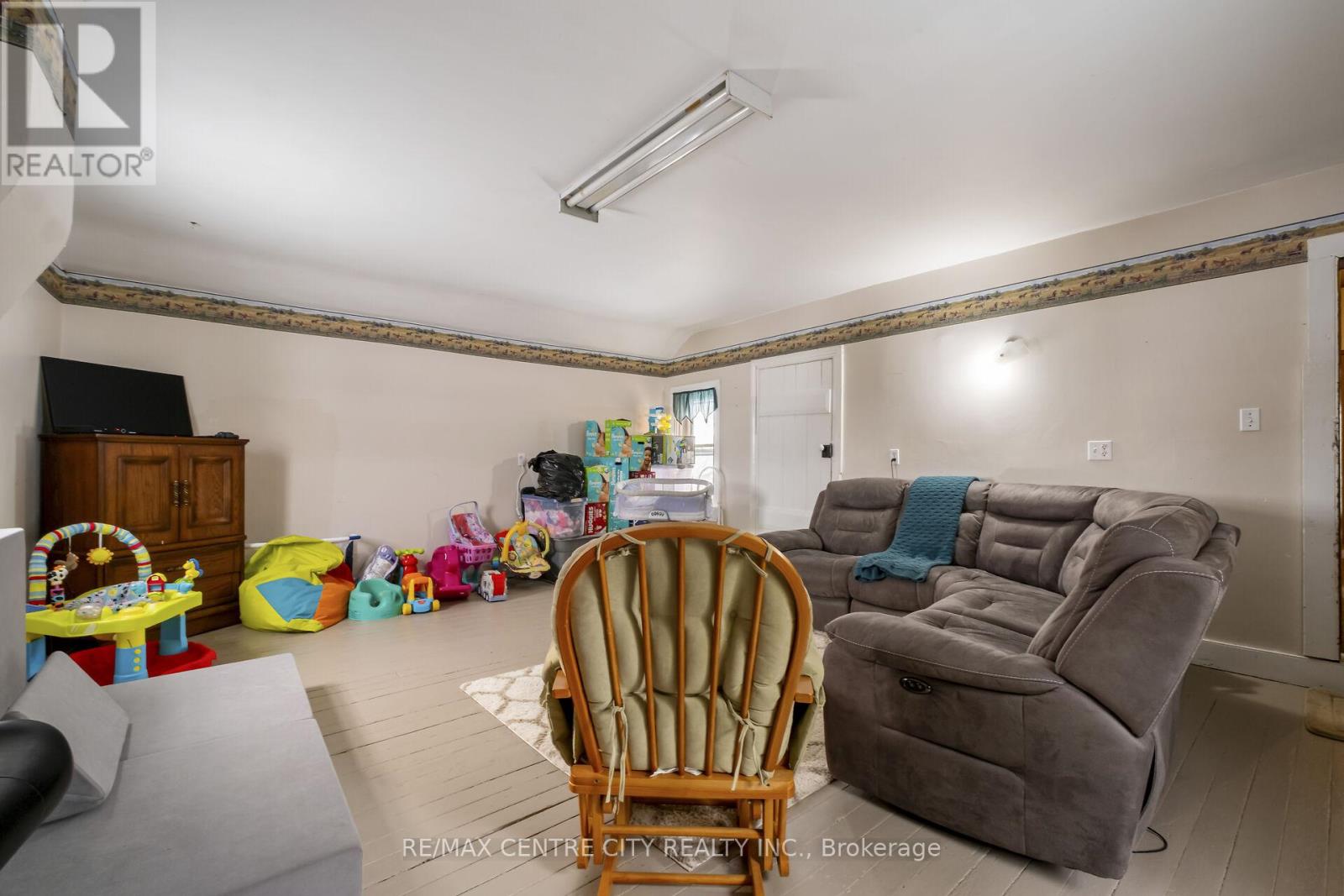5205 13th Line, Minto, Ontario  N0G 1Z0 - Photo 41 - X12789516