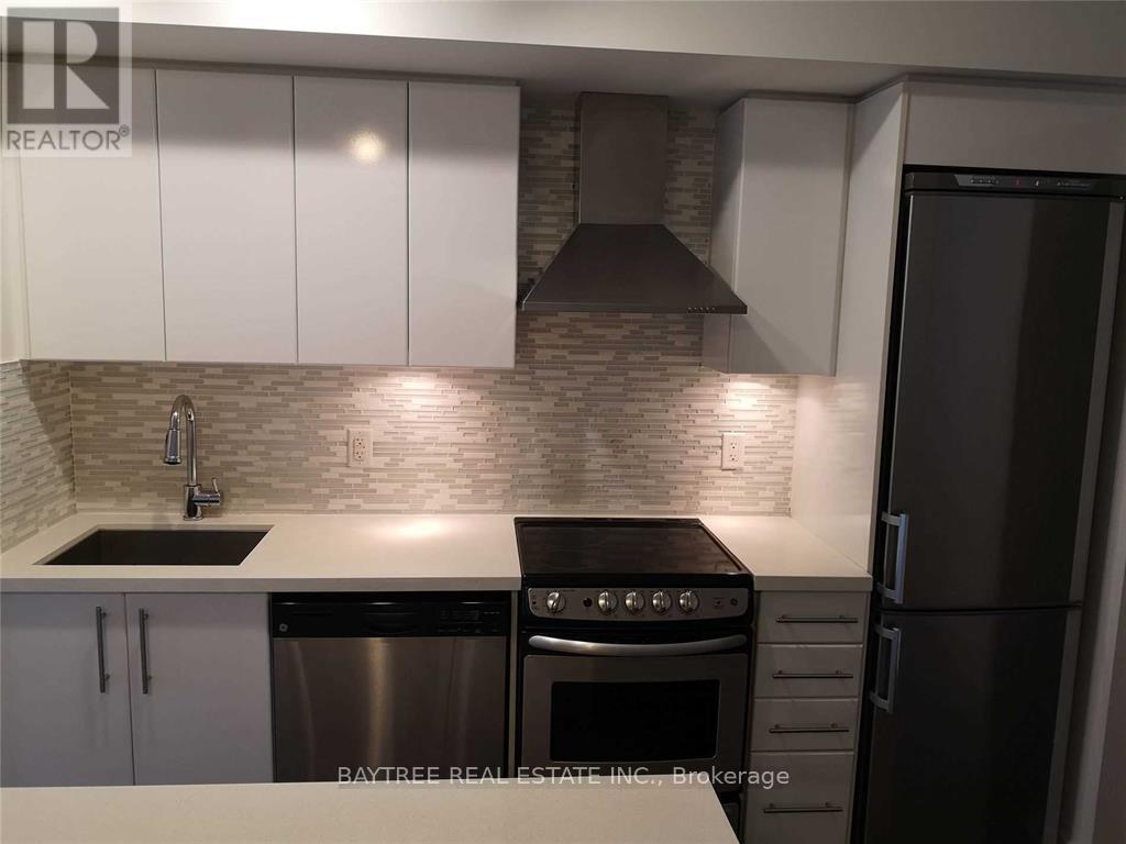 1205 - 58 Orchard View Boulevard, Toronto (Yonge-Eglinton), Ontario  M4R 0A2 - Photo 2 - C12789504