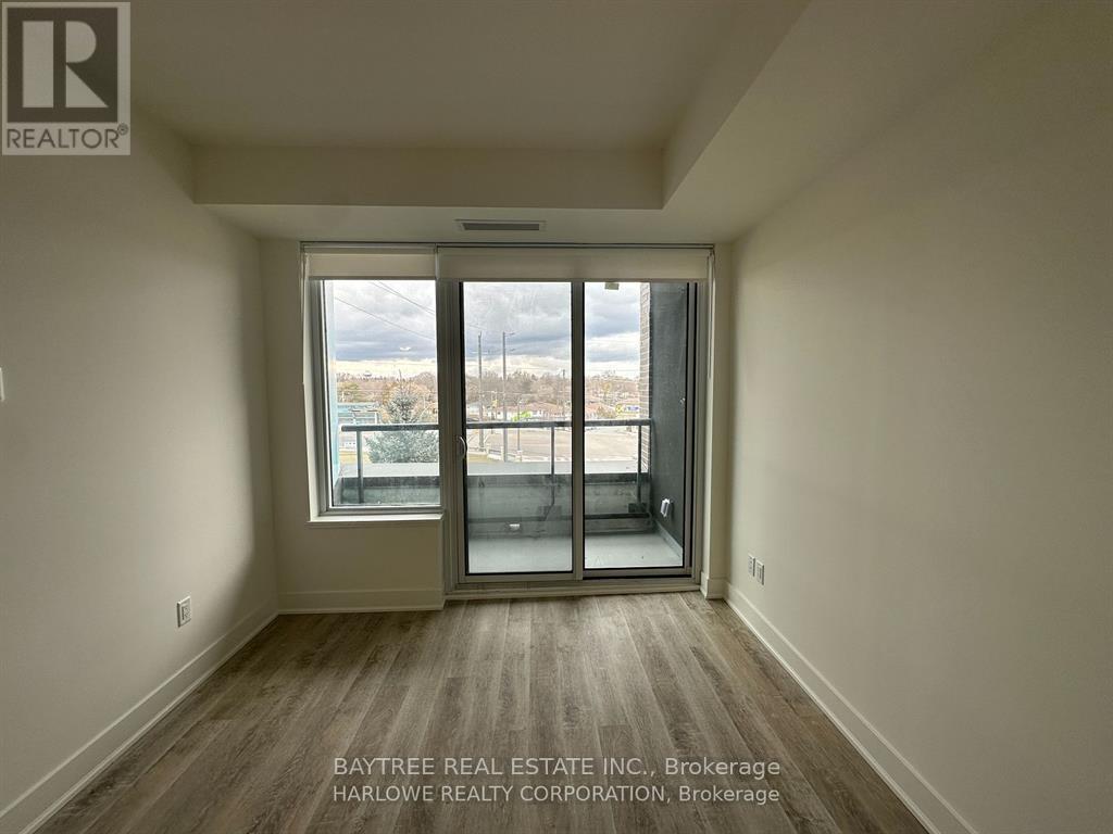 313 - 185 Deerfield Road, Newmarket (Central Newmarket), Ontario  L3Y 0G7 - Photo 8 - N12789498