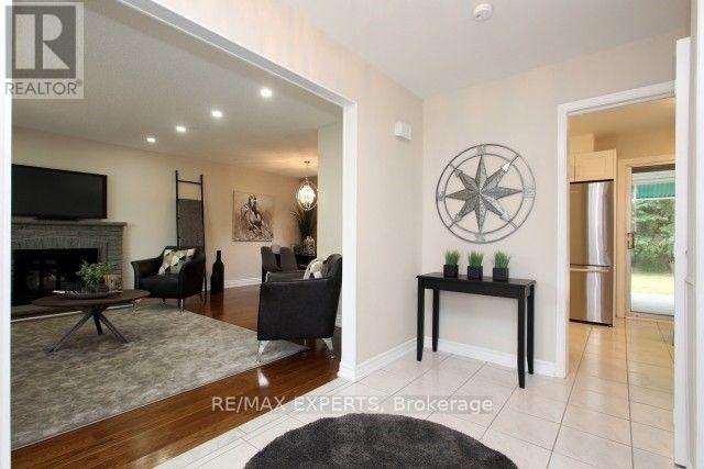 17 Newton Road, Brampton, Ontario  L6V 2P4 - Photo 11 - W12789472