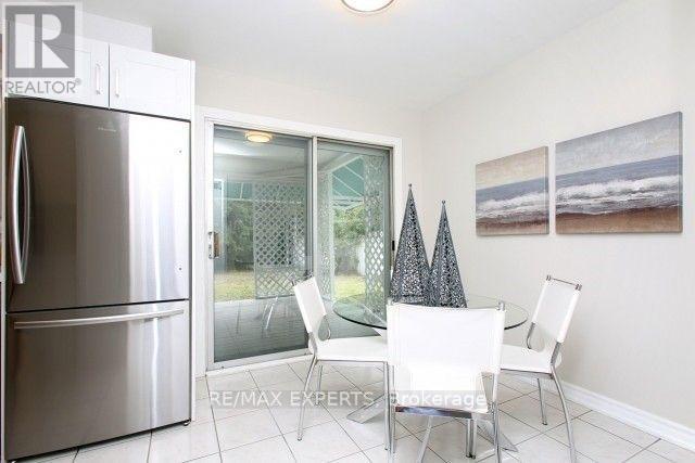 17 Newton Road, Brampton, Ontario  L6V 2P4 - Photo 7 - W12789472