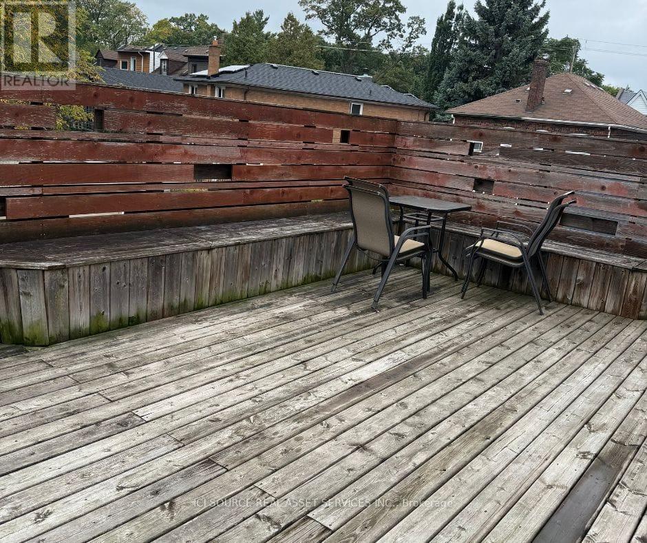 Rear Unit - 3097 Dundas Street W, Toronto (Junction Area), Ontario  M6P 1Z9 - Photo 10 - W12789512