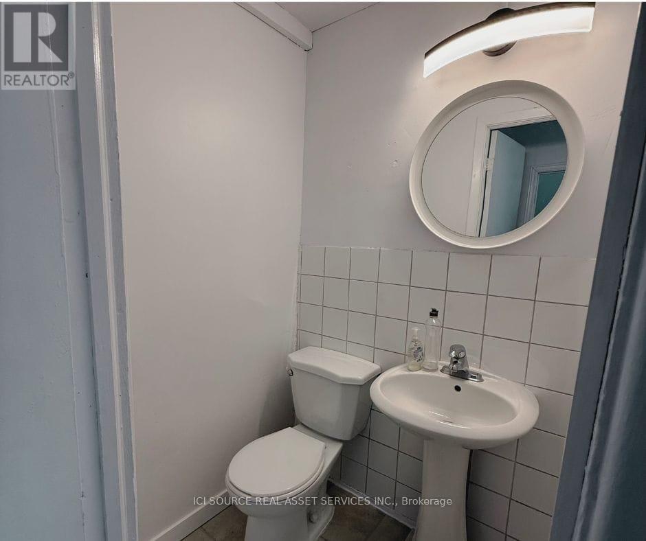 Rear Unit - 3097 Dundas Street W, Toronto (Junction Area), Ontario  M6P 1Z9 - Photo 7 - W12789512