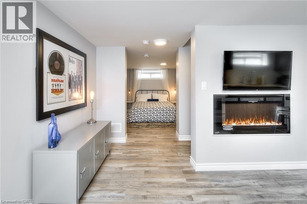 40 Brunswick Avenue Unit# B, Kitchener, Ontario  N2H 4E8 - Photo 5 - 40801017