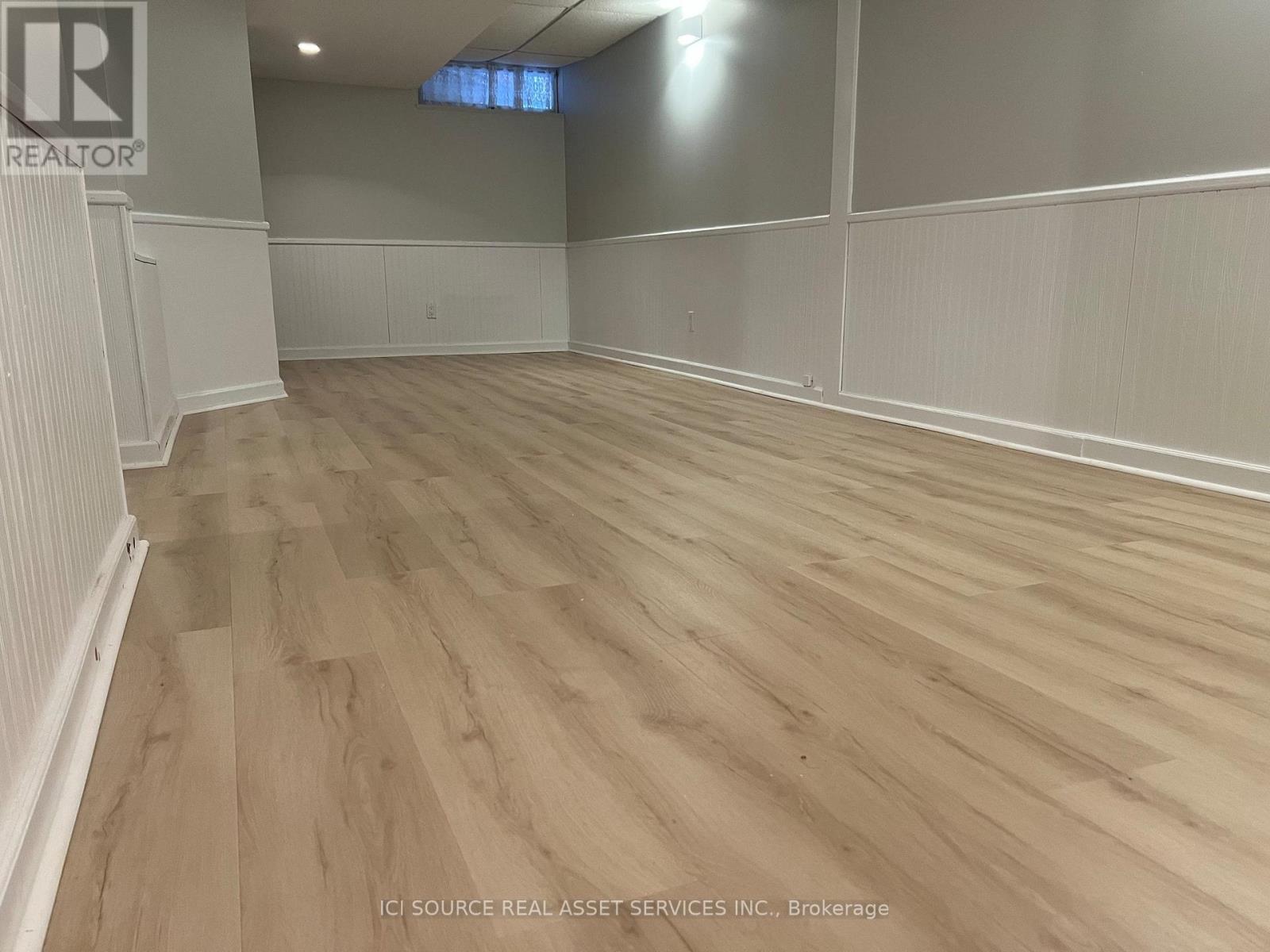 45 Huntsman Crescent, Ottawa, Ontario  K2M 1H8 - Photo 8 - X12789480