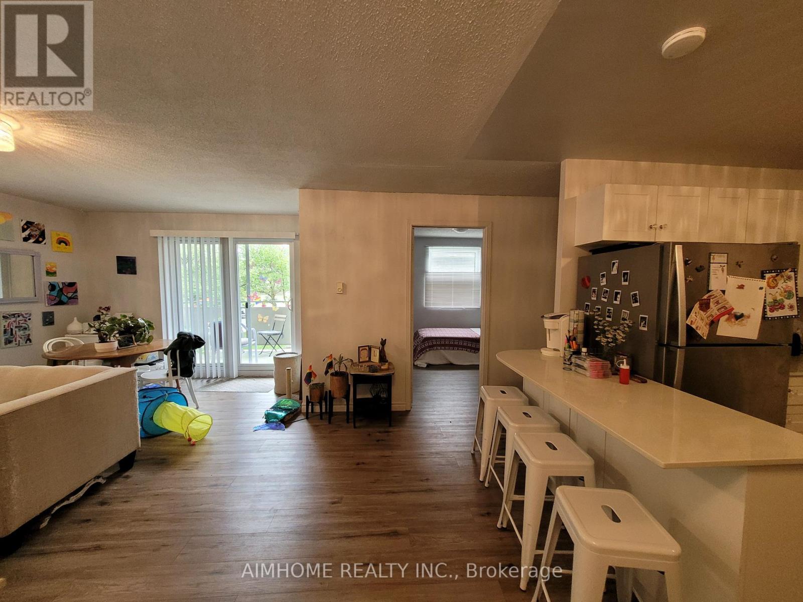 109 Westmount Road N, Waterloo, Ontario  N2L 5G5 - Photo 4 - X12789520