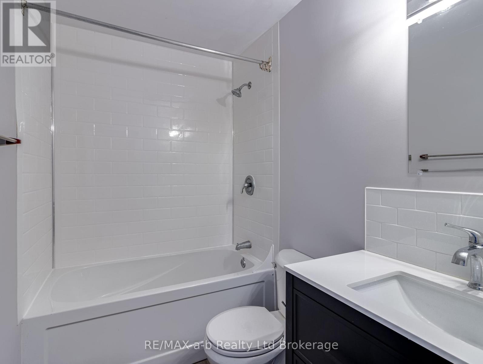 14 Victor Street, London South, Ontario  N6C 1B7 - Photo 13 - X12789590