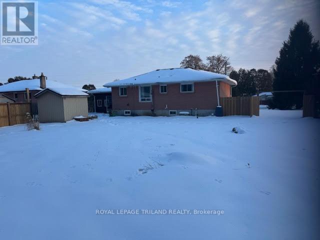 154 Ross Avenue, Thames Centre, Ontario  N0L 1G1 - Photo 13 - X12789404