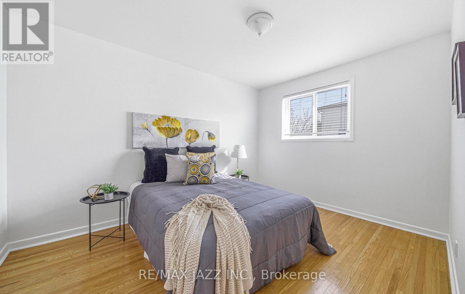 1367 Garvolin Avenue, Pickering (Bay Ridges), Ontario  L1W 1J5 - Photo 10 - E12789528