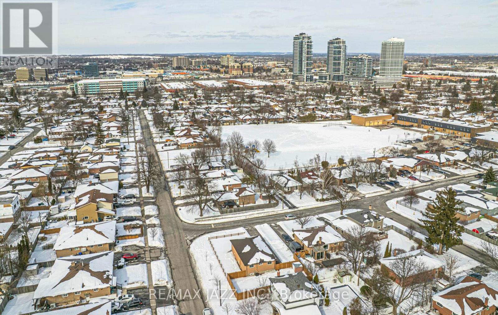 1367 Garvolin Avenue, Pickering (Bay Ridges), Ontario  L1W 1J5 - Photo 20 - E12789528