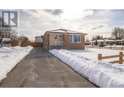 1367 GARVOLIN AVENUE, Pickering, Ontario