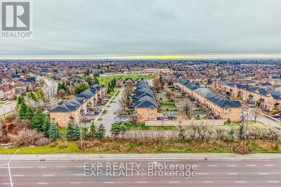 Ph08 - 395 Dundas Street W, Oakville, Ontario  L6M 5R8 - Photo 23 - W12775892