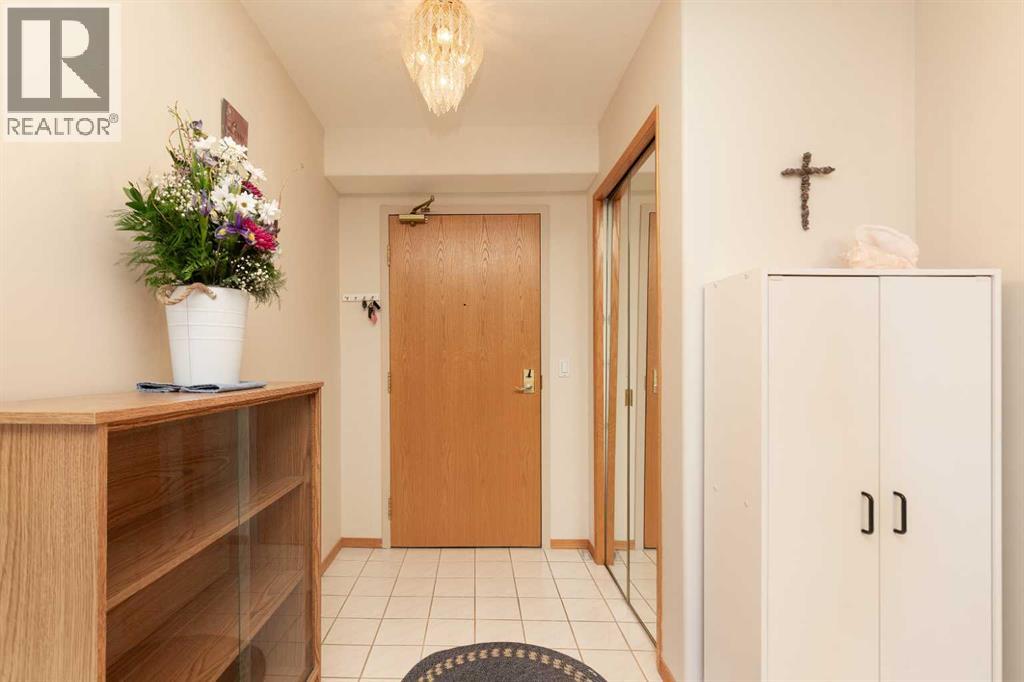 112, 75 1 Avenue S, Lethbridge, Alberta  T1J 4R2 - Photo 2 - A2285692