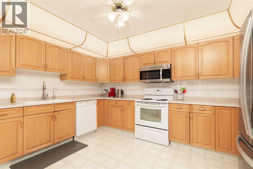 112, 75 1 Avenue S, Lethbridge, Alberta  T1J 4R2 - Photo 8 - A2285692