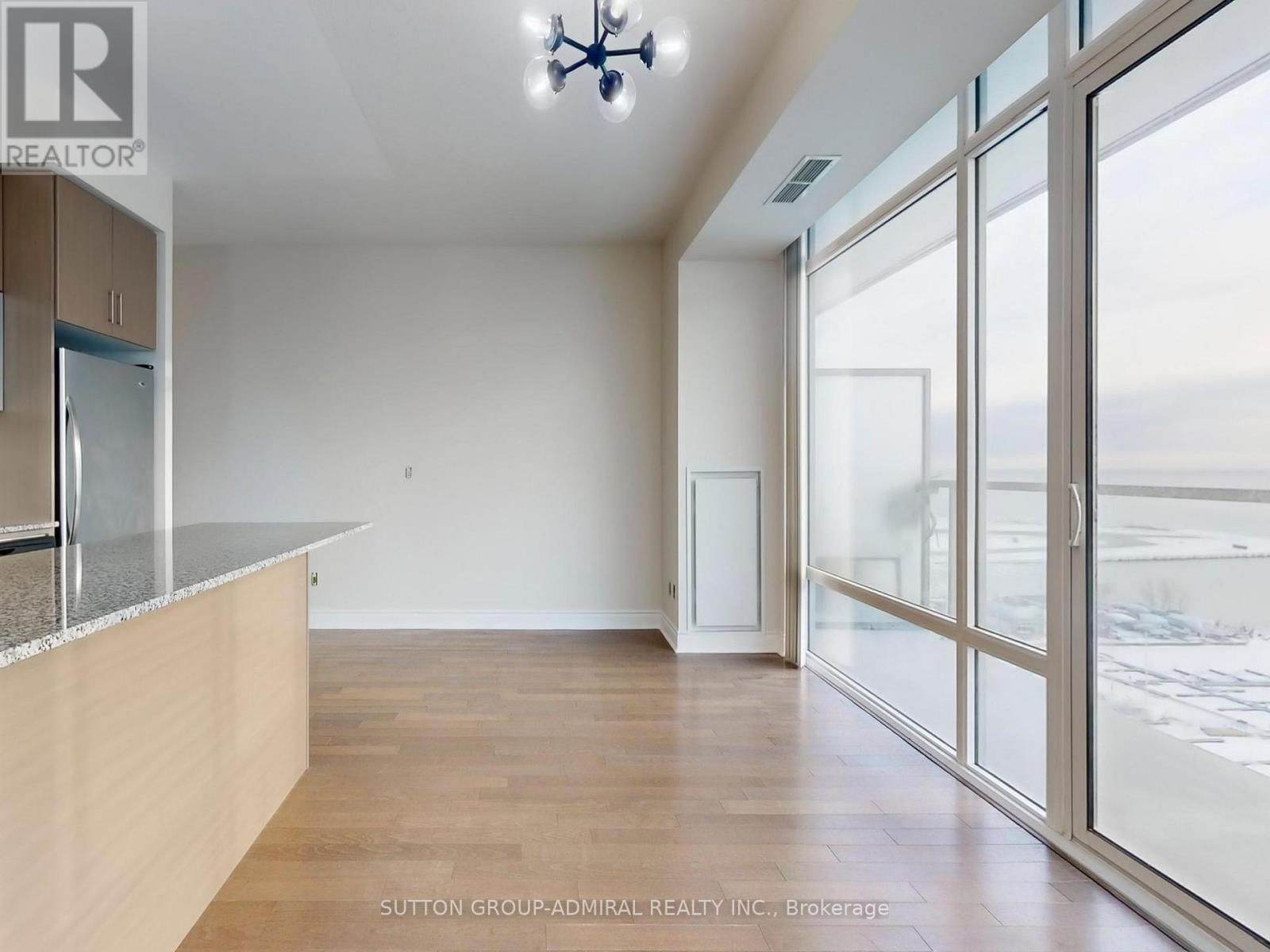 1806 - 90 Stadium Road, Toronto, Ontario  M5V 3W5 - Photo 21 - C12789554