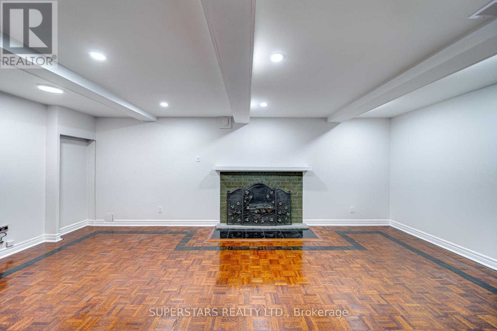 5 Terrington Court, Toronto, Ontario  M3B 2J9 - Photo 16 - C12789580