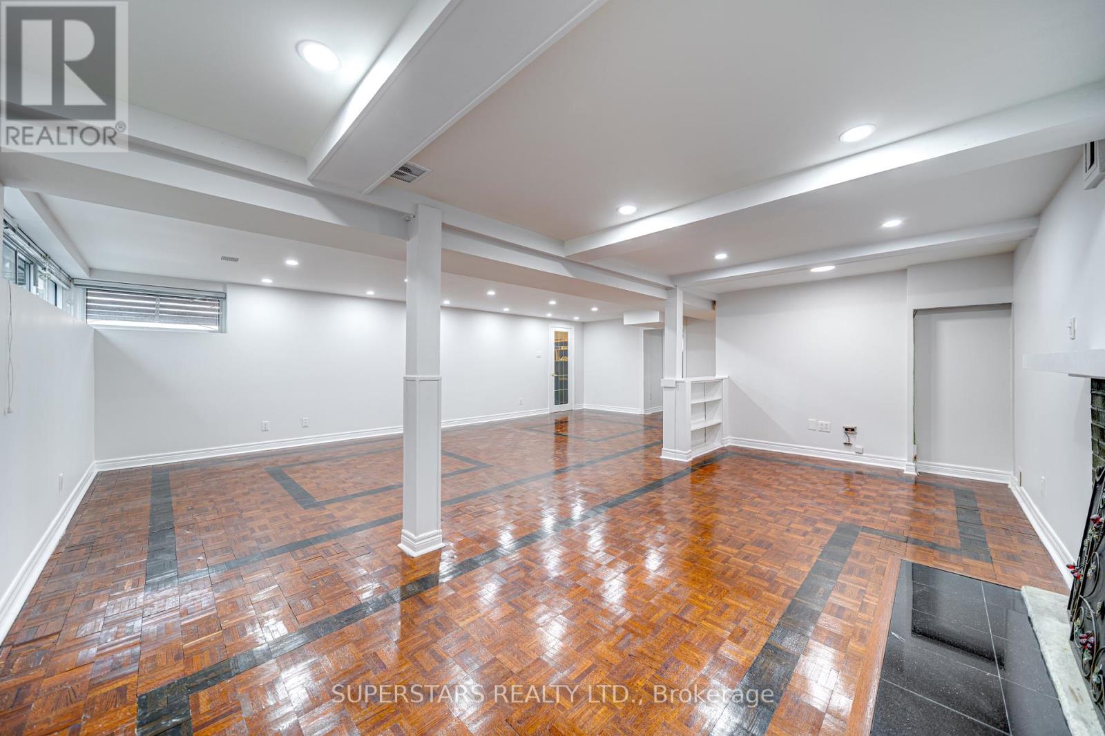 5 Terrington Court, Toronto, Ontario  M3B 2J9 - Photo 17 - C12789580