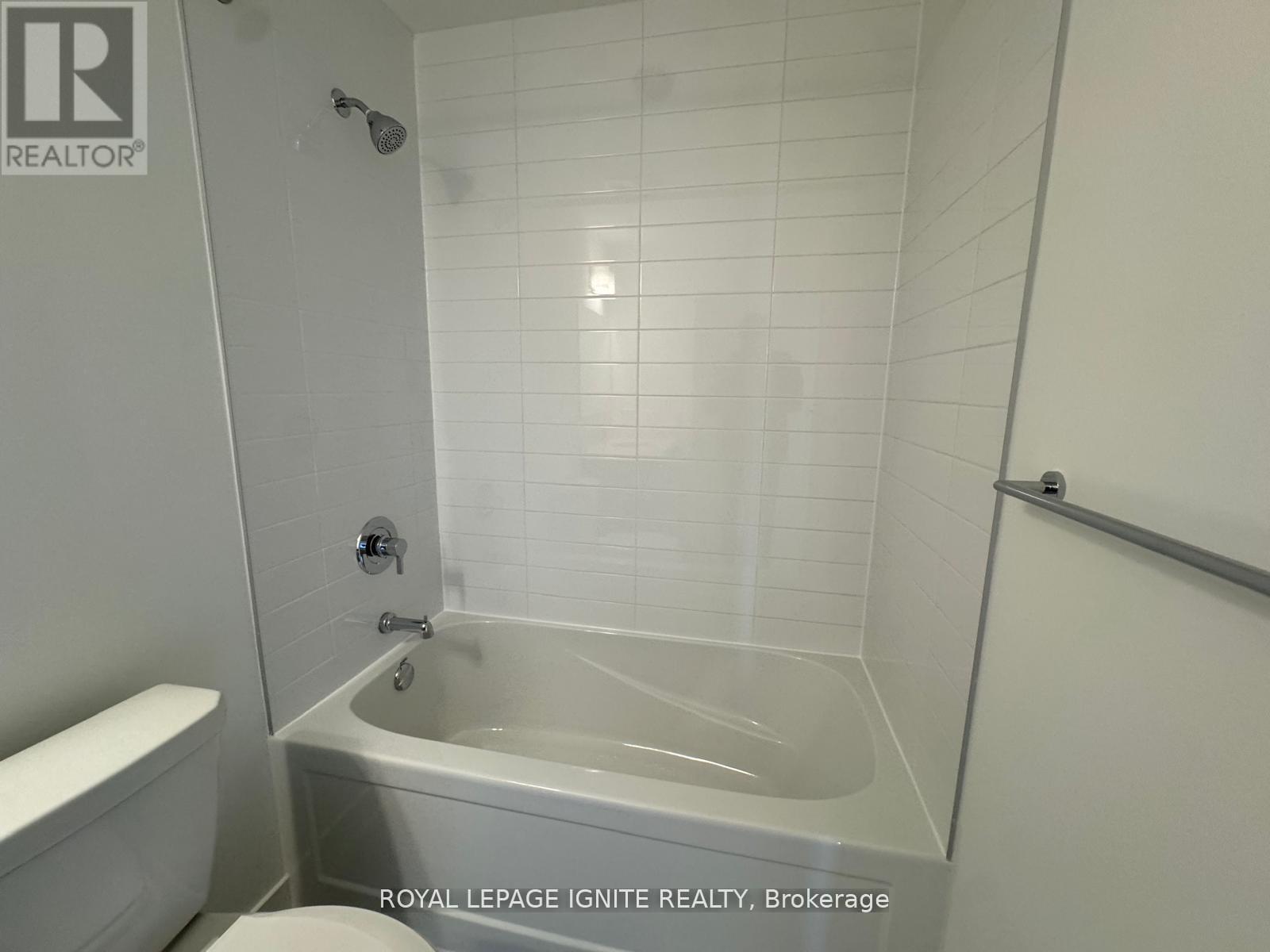 101 - 51 Clarington Boulevard, Clarington (Bowmanville), Ontario  L1C 7J8 - Photo 16 - E12789536