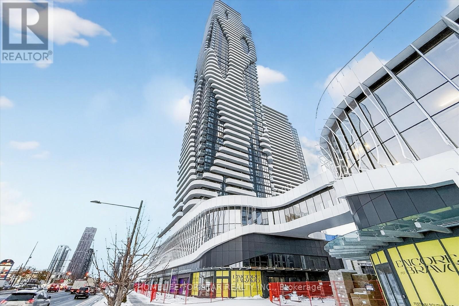 5601 - 8 Interchange Way, Vaughan (Vaughan Corporate Centre), Ontario  L4K 0R2 - Photo 4 - N12789544