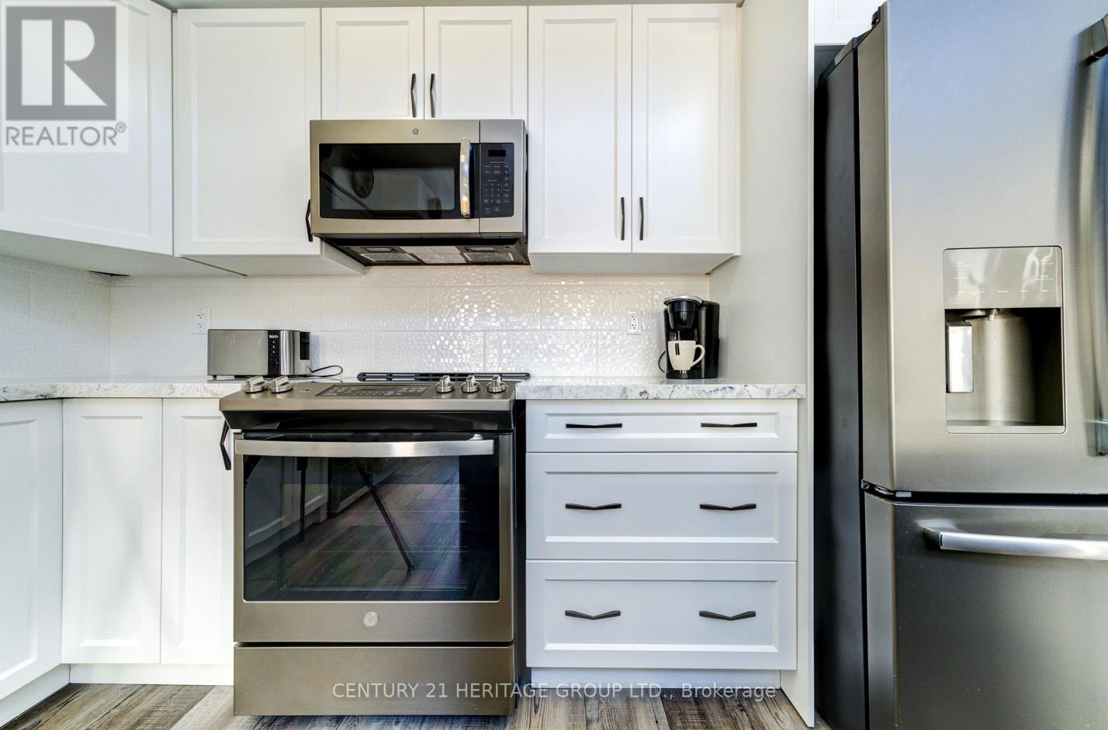 44 Ruby Crescent, Orillia, Ontario  L3V 8M3 - Photo 10 - S12789586