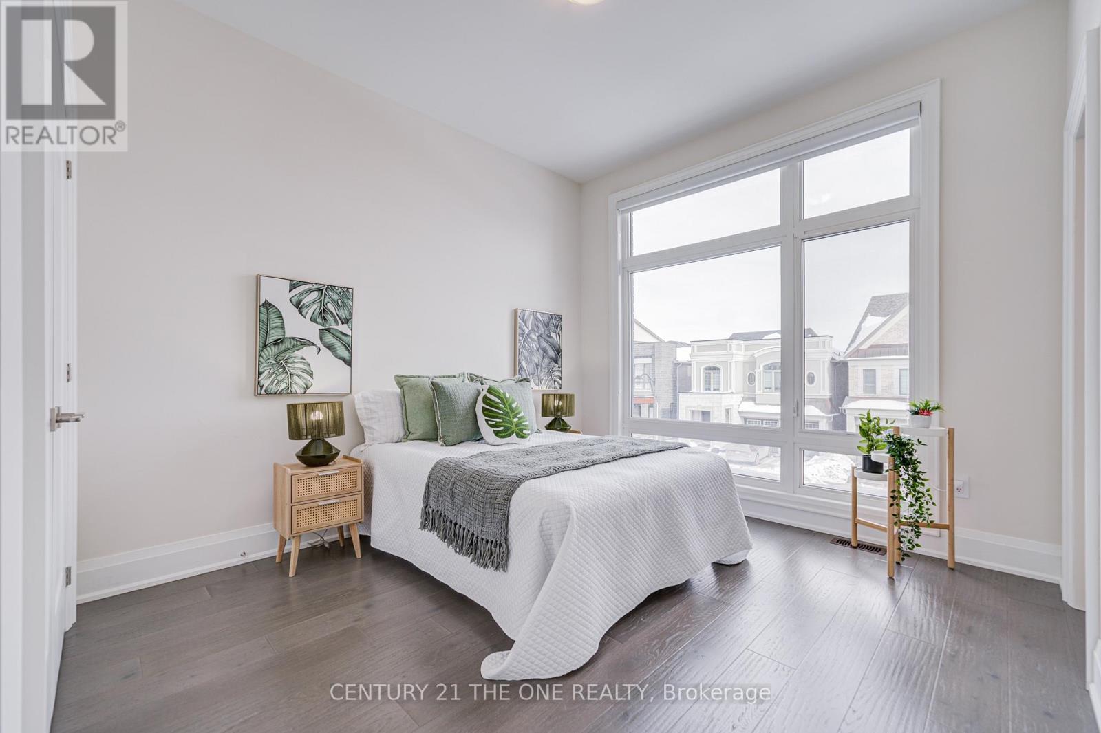 24 Meteorite Street, Richmond Hill, Ontario  L4C 1T3 - Photo 19 - N12786762