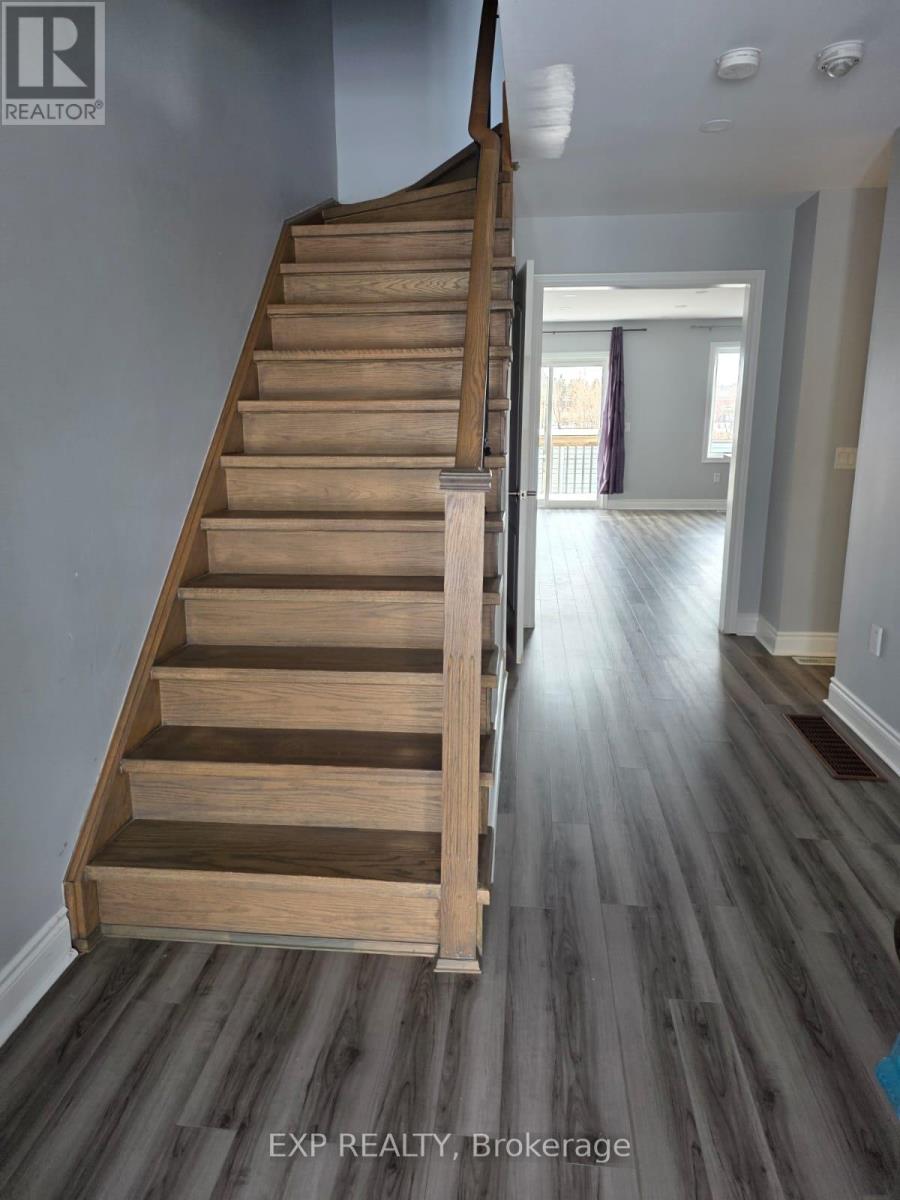 734 Cook Crescent, Melancthon, Ontario  L9V 3V2 - Photo 3 - X12785204