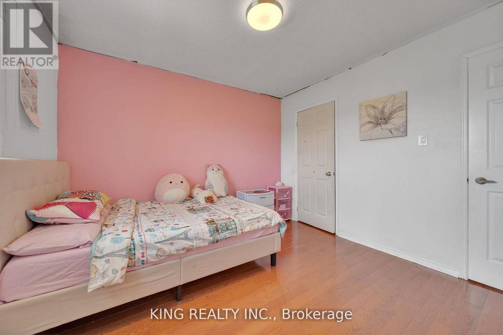 2606 Ambercroft Trail, Mississauga, Ontario  L5M 4K3 - Photo 34 - W12789524