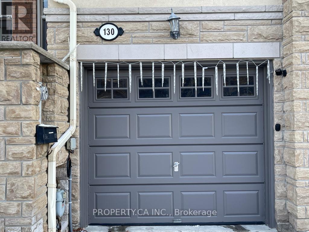 130 - 435 Hensall Circle, Mississauga (Cooksville), Ontario  L5A 4P1 - Photo 2 - W12789532