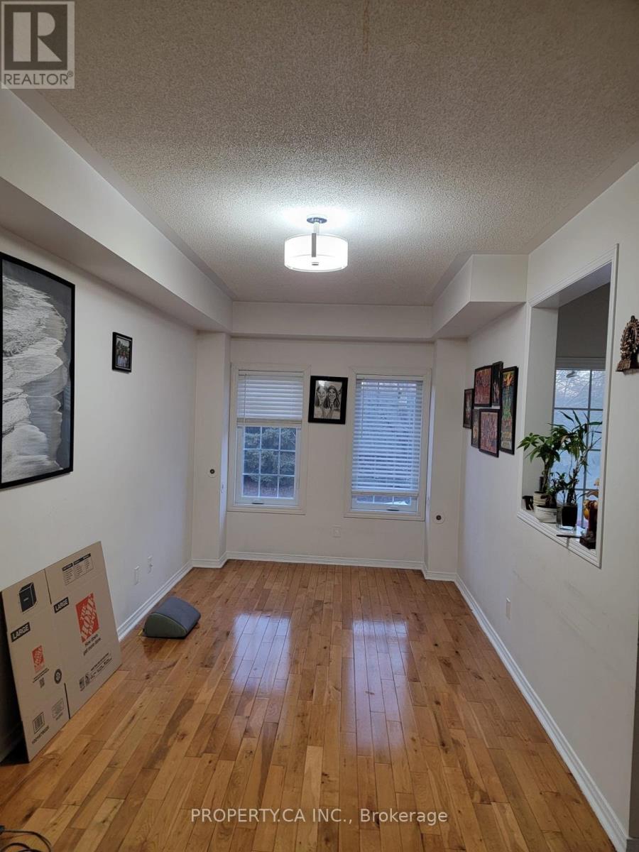 130 - 435 Hensall Circle, Mississauga (Cooksville), Ontario  L5A 4P1 - Photo 6 - W12789532