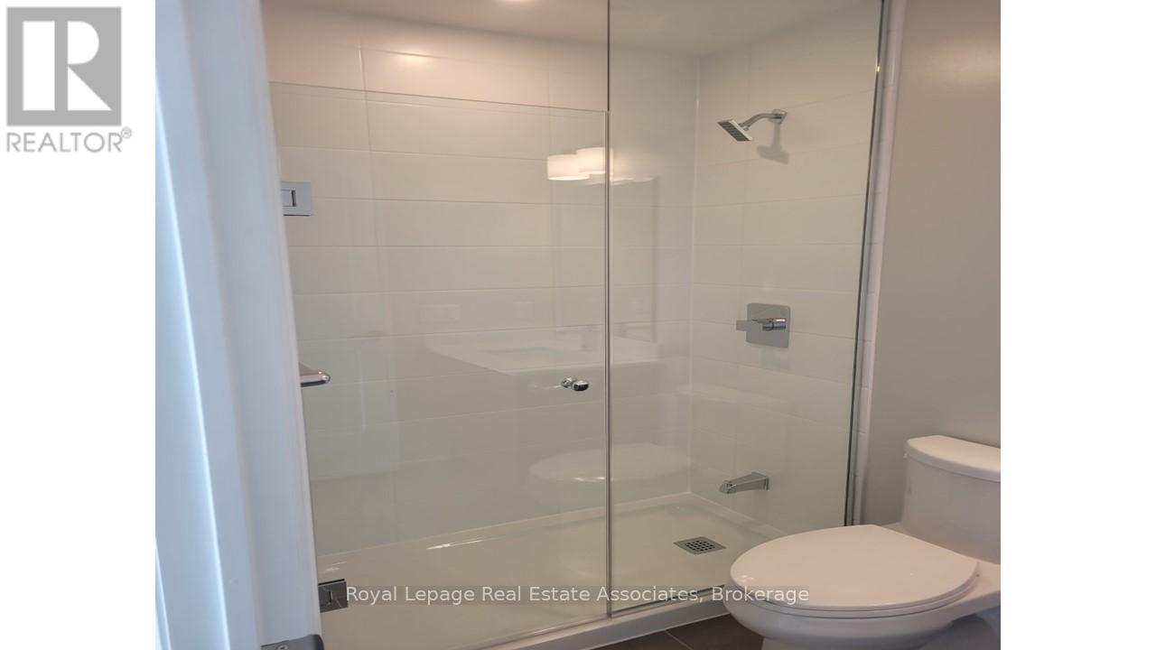 804 - 15 Lynch Street, Brampton, Ontario  L6W 2Z8 - Photo 10 - W12789558