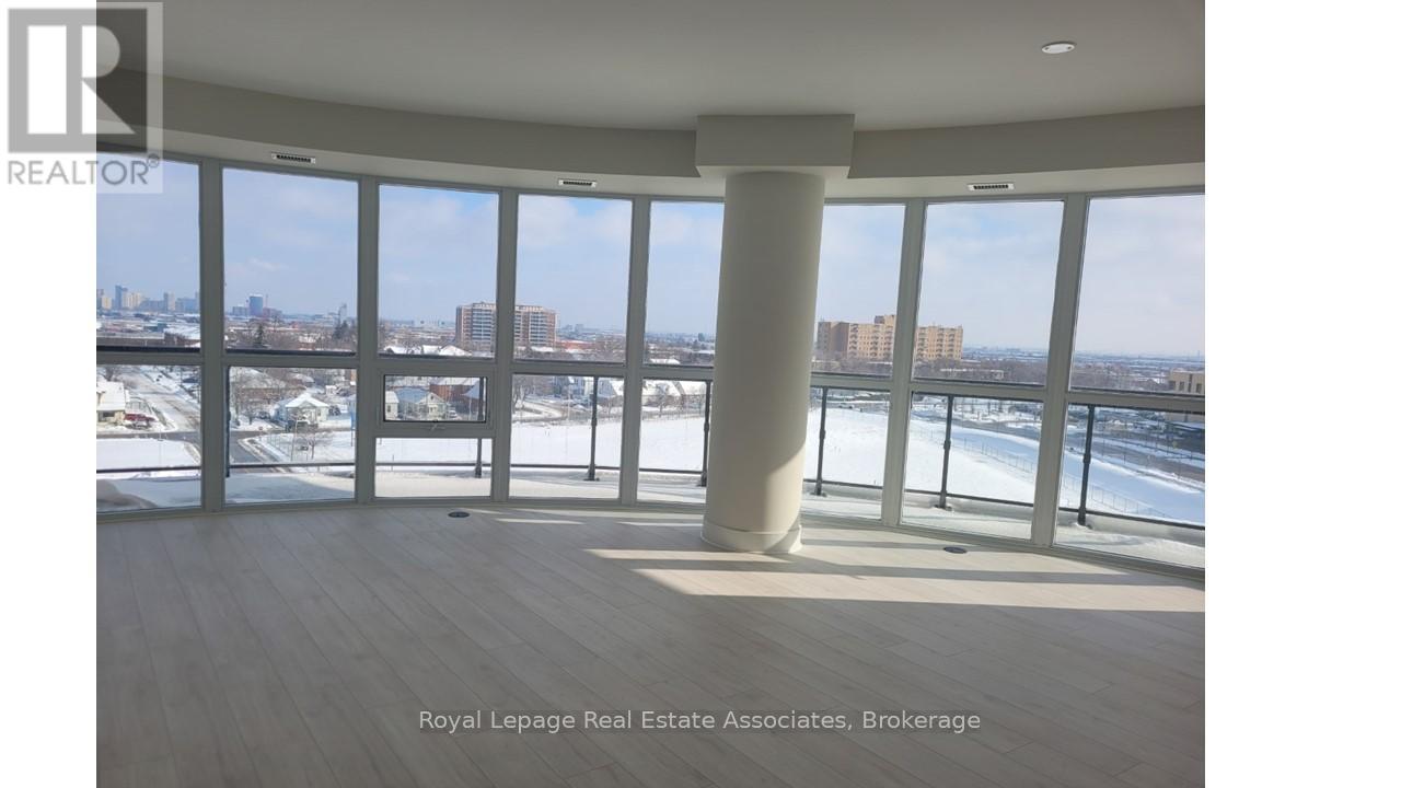 804 - 15 Lynch Street, Brampton, Ontario  L6W 2Z8 - Photo 5 - W12789558