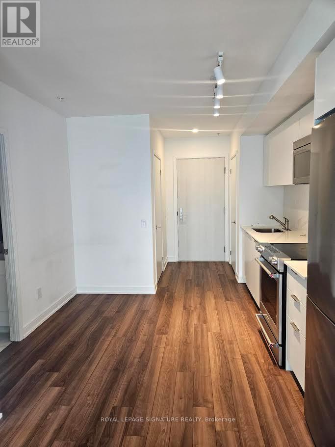 2703 - 30 Samuel Wood Way, Toronto, Ontario  M9B 0C9 - Photo 8 - W12789582