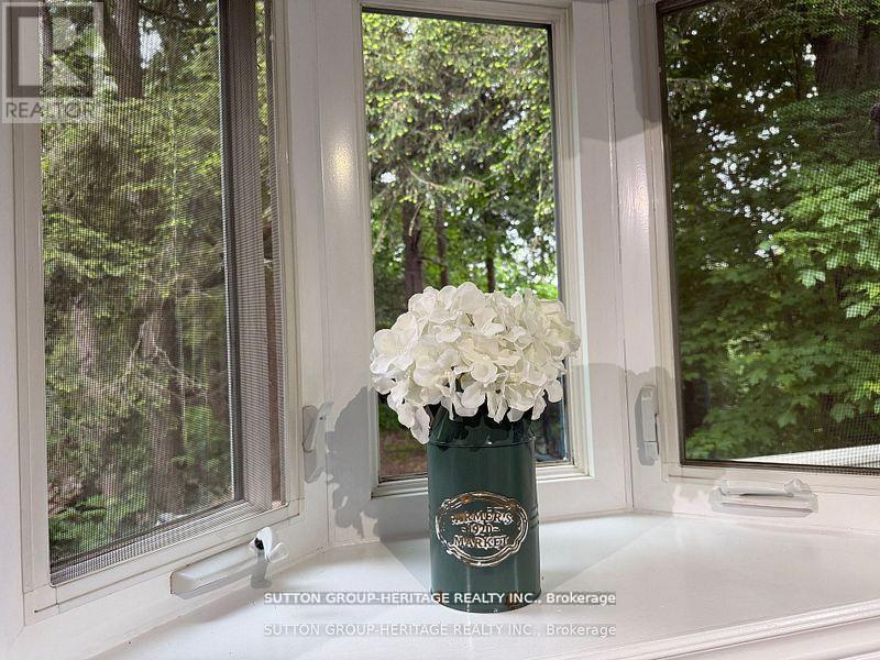 2766 Highpoint Side Road, Caledon, Ontario  L7K 0J1 - Photo 11 - W12789594