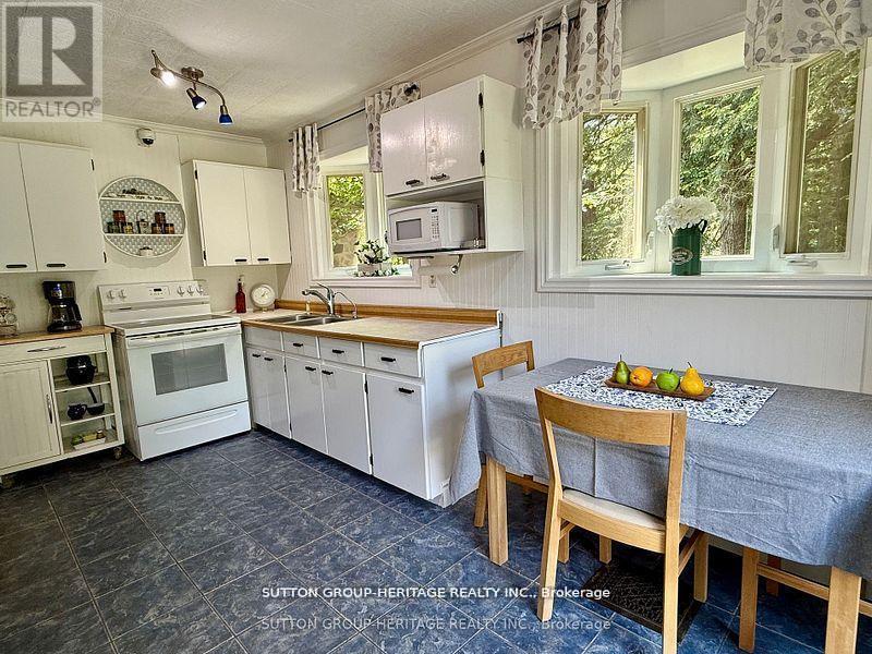 2766 Highpoint Side Road, Caledon, Ontario  L7K 0J1 - Photo 12 - W12789594