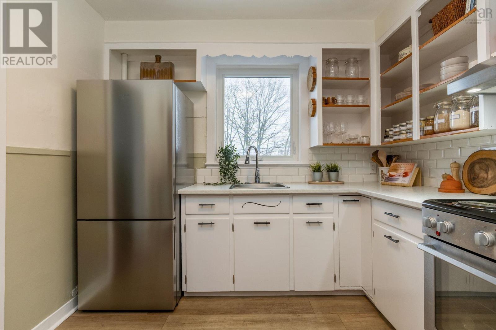 15 Acorn Road, Halifax, Nova Scotia  B3P 1G7 - Photo 8 - 202602724