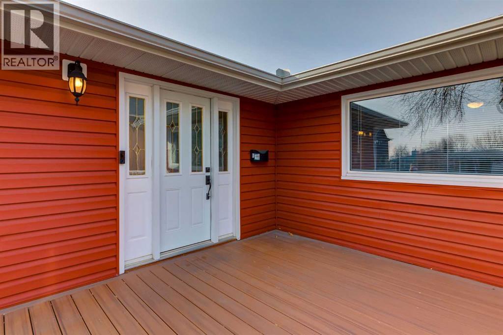 55 Heston Street Nw, Calgary, Alberta  T2K 2C3 - Photo 38 - A2283790