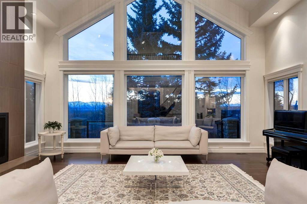 2767 77 Street Sw, Calgary, Alberta  T3H 0G2 - Photo 14 - A2285440