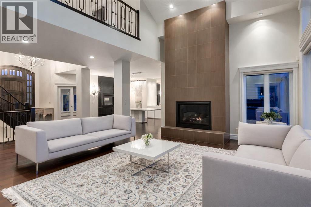 2767 77 Street Sw, Calgary, Alberta  T3H 0G2 - Photo 16 - A2285440