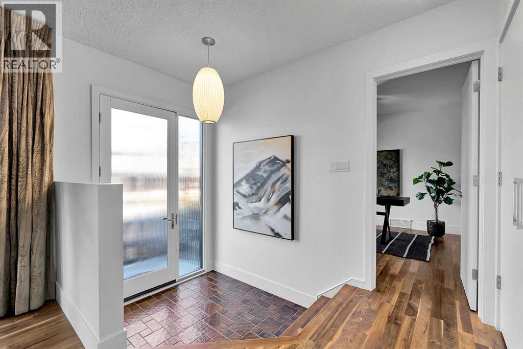 1707 Suffolk Street Sw, Calgary, Alberta  T3C 2N3 - Photo 6 - A2286406