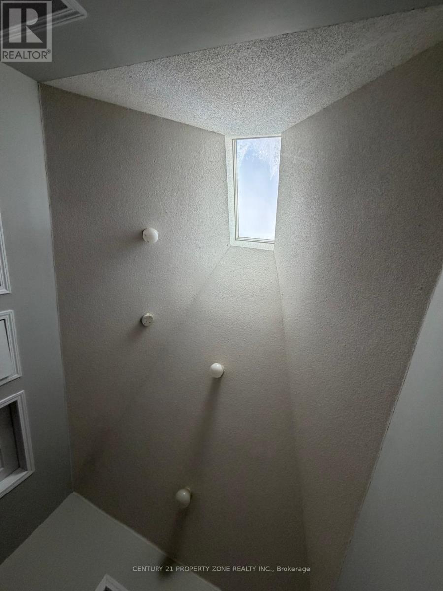 42 Patrick Drive, Barrie, Ontario  L4N 0H1 - Photo 13 - S12779344