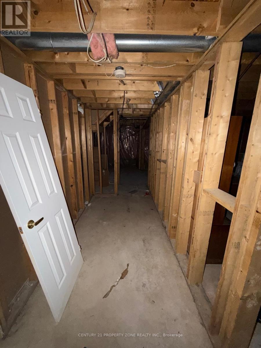 42 Patrick Drive, Barrie, Ontario  L4N 0H1 - Photo 32 - S12779344